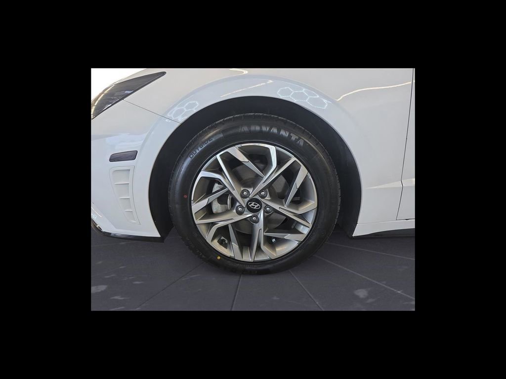Used 2020 Hyundai Sonata SEL w/ Convenience Package FWD image 10