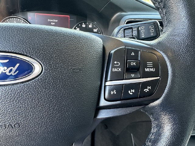 Used 2020 Ford Explorer XLT w/ Equipment Group 202A AWD/4WD image 28