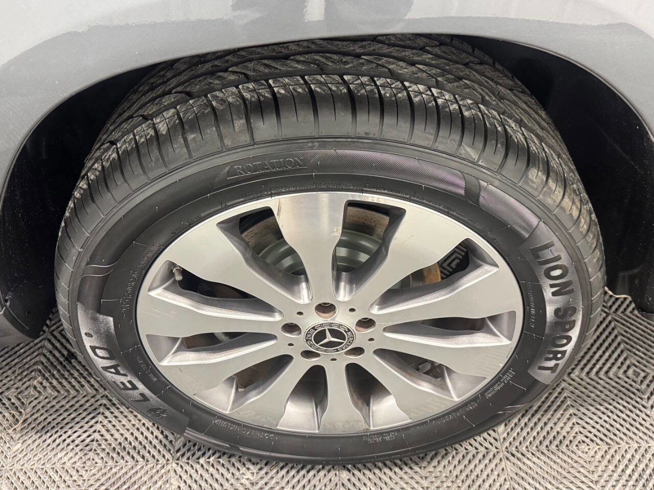 Used 2018 Mercedes-Benz GLS 450 4MATIC image 59