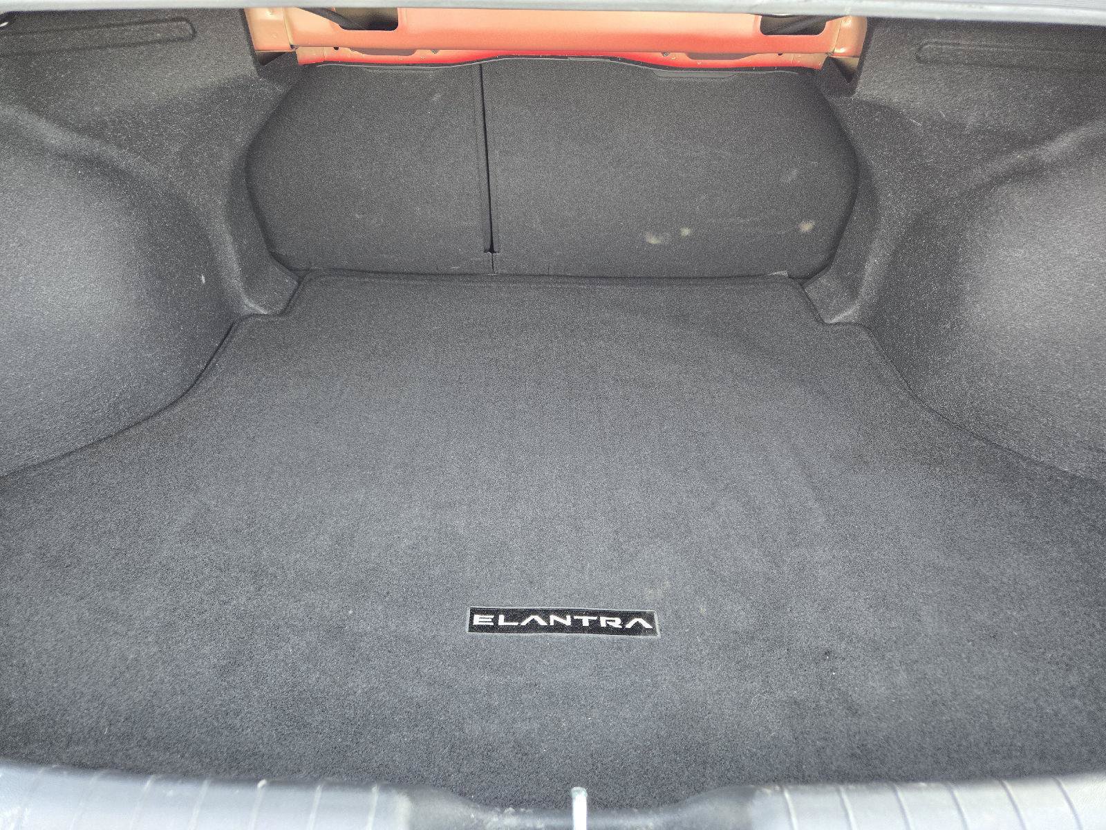 Used 2024 Hyundai Elantra SEL w/ Convenience Package FWD image 31