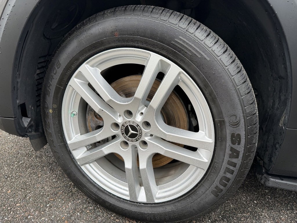 Used 2022 Mercedes-Benz GLB 250 GLB 250 image 29