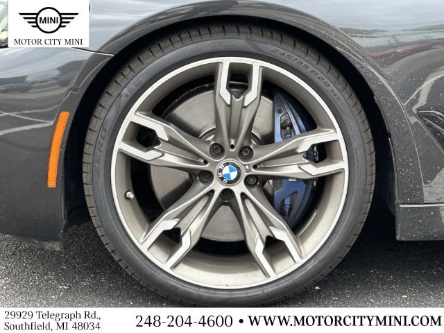 Used 2021 BMW M550i xDrive w/ Premium Package AWD/4WD image 11