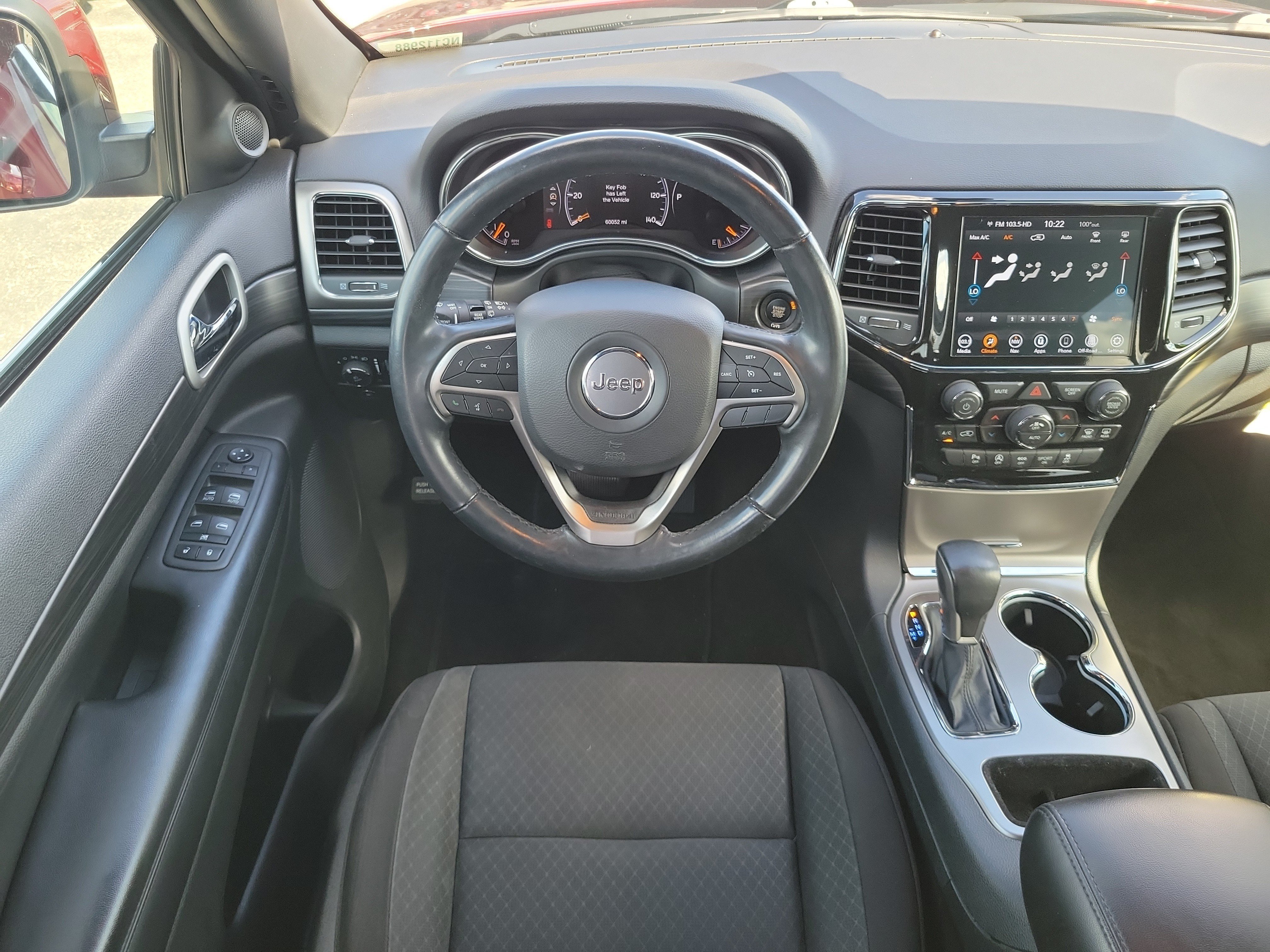 Used 2022 Jeep Grand Cherokee Laredo E AWD/4WD image 14