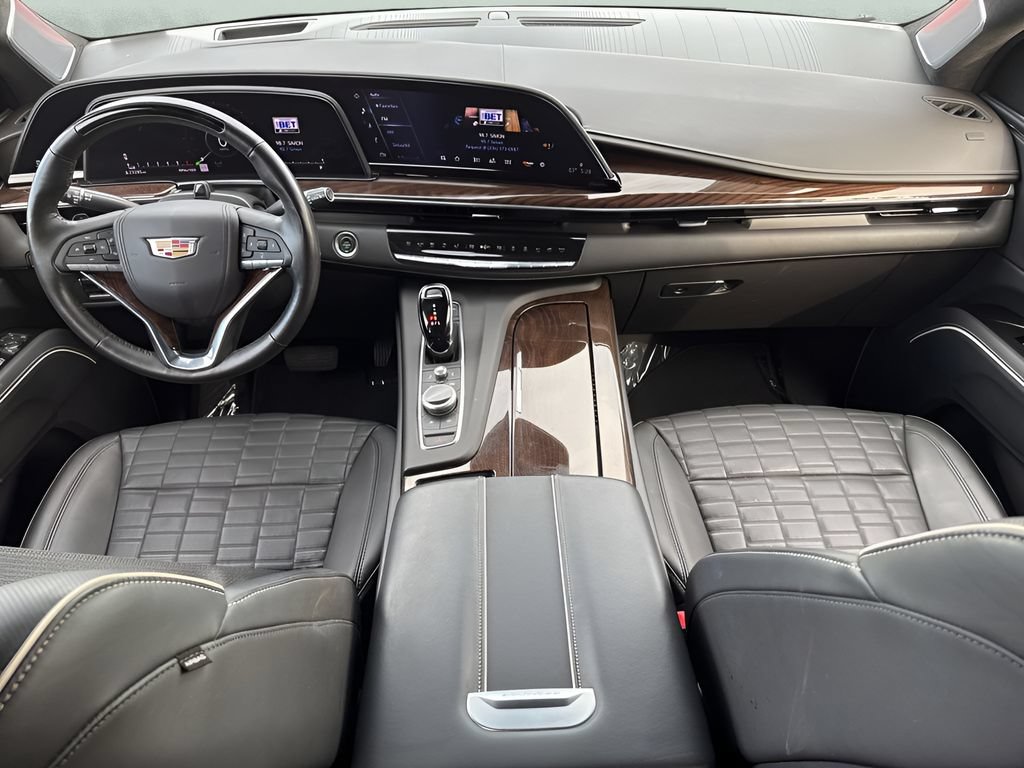Used 2023 Cadillac Escalade Sport Platinum AWD/4WD image 19