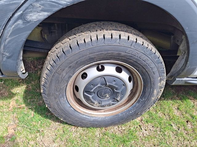 Certified 2018 Ford Transit 250 130 Low Roof image 9