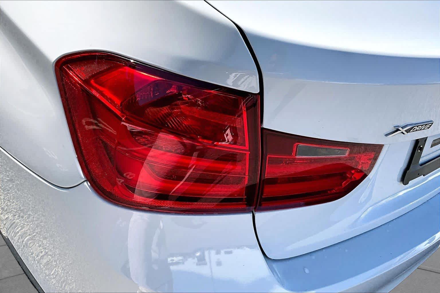 Used 2013 BMW 328i xDrive Sedan AWD/4WD image 28