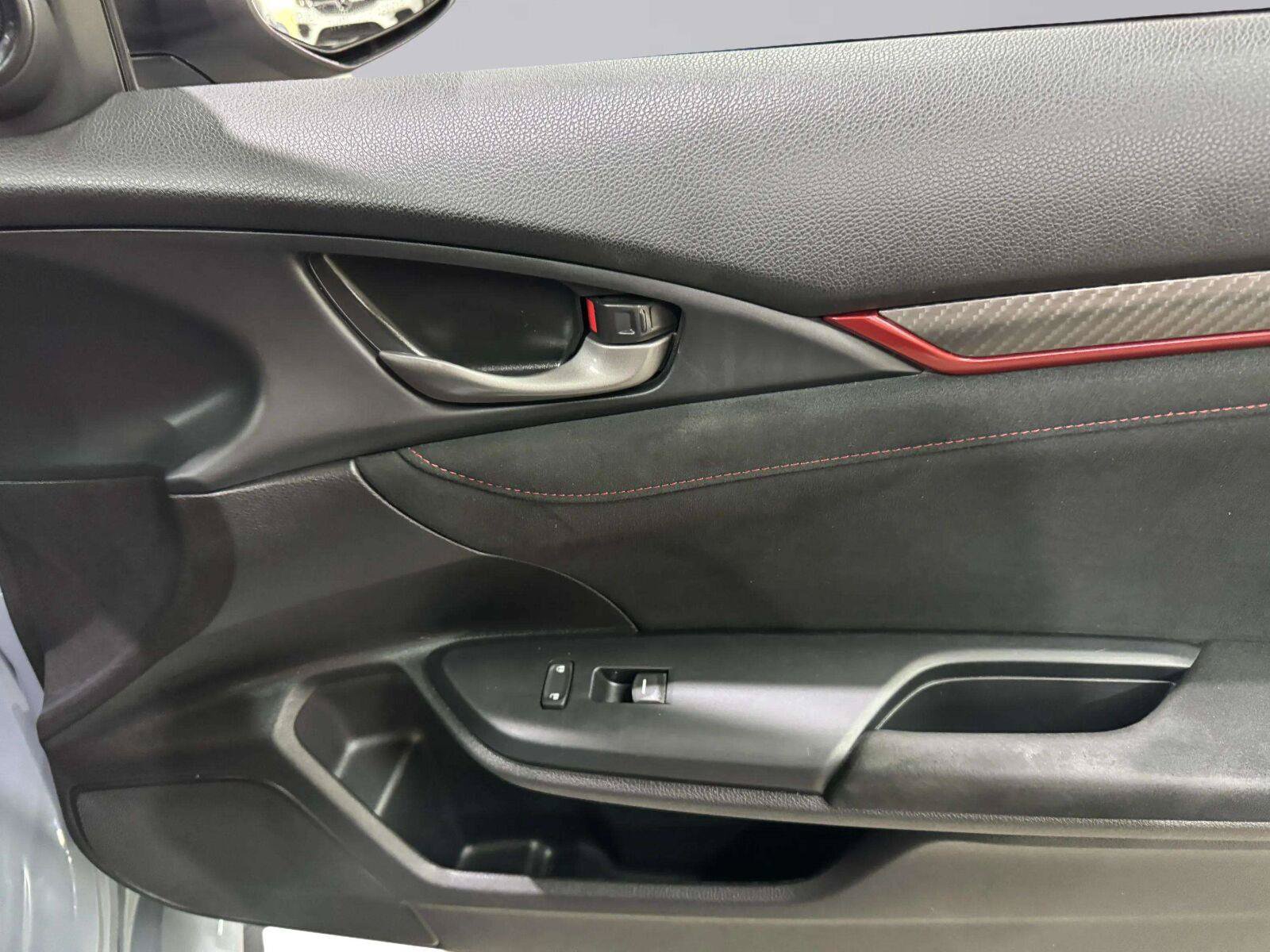 Used 2021 Honda Civic Type R image 40