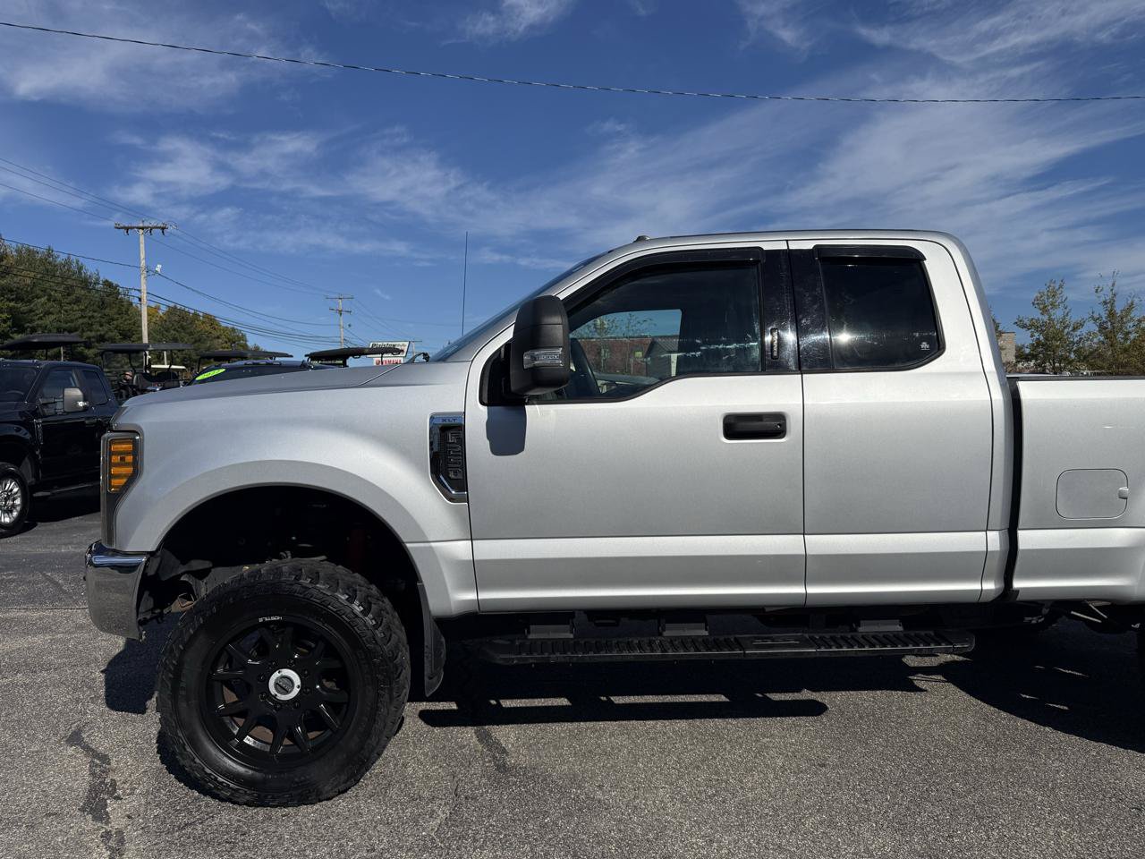 Used 2017 Ford F250 XLT w/ XLT Value Package AWD/4WD image 4