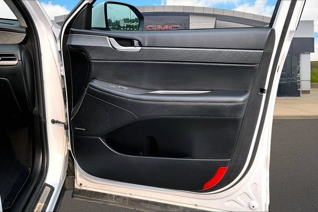 Used 2023 Hyundai Palisade Limited AWD/4WD image 19