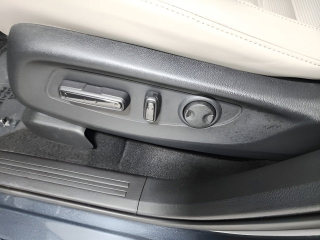 Certified 2025 Honda CR-V EX-L image 24