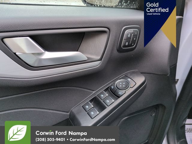 Certified 2025 Ford Escape Platinum AWD/4WD image 13