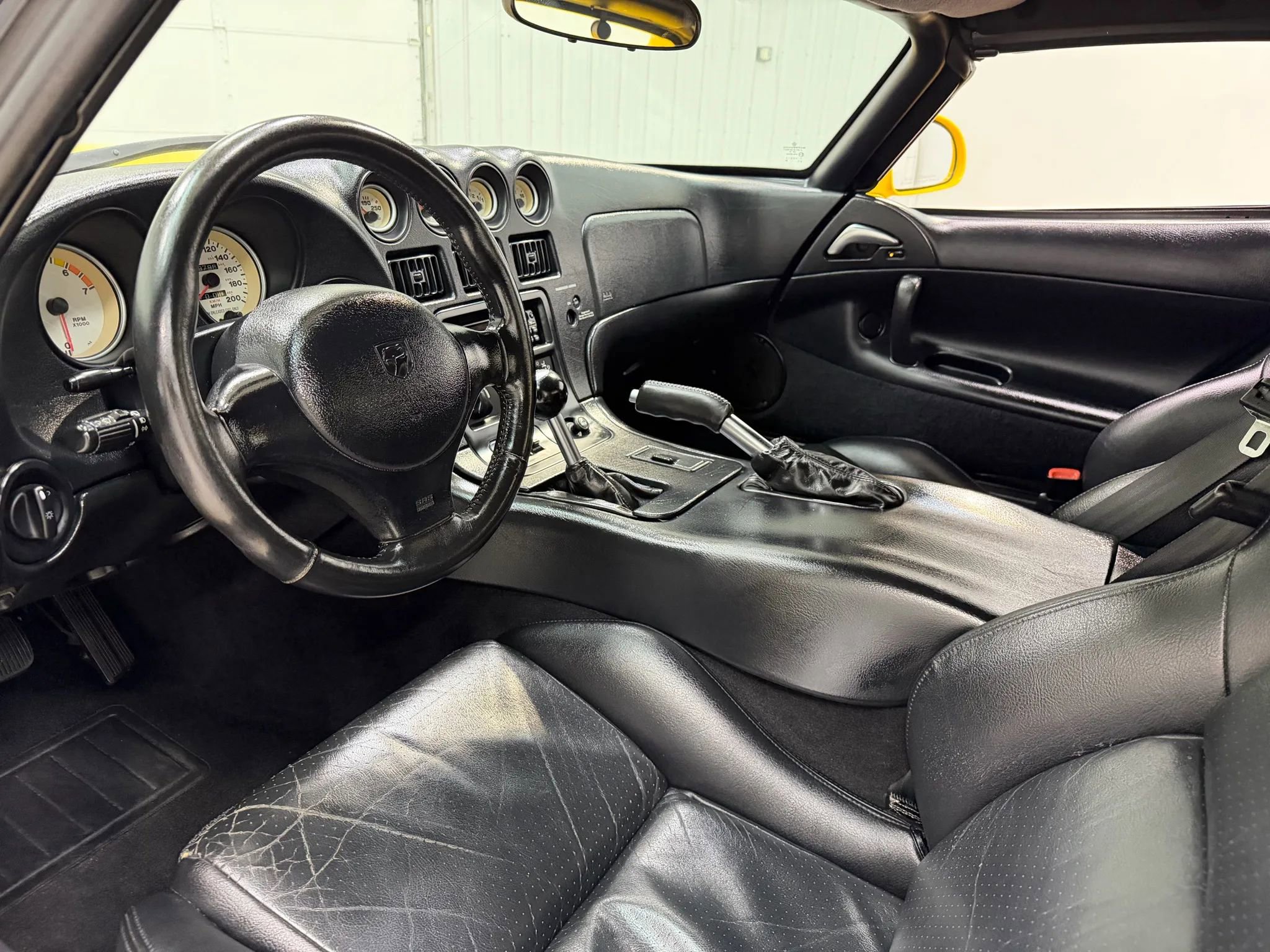 Used 2001 Dodge Viper RT/10 image 23