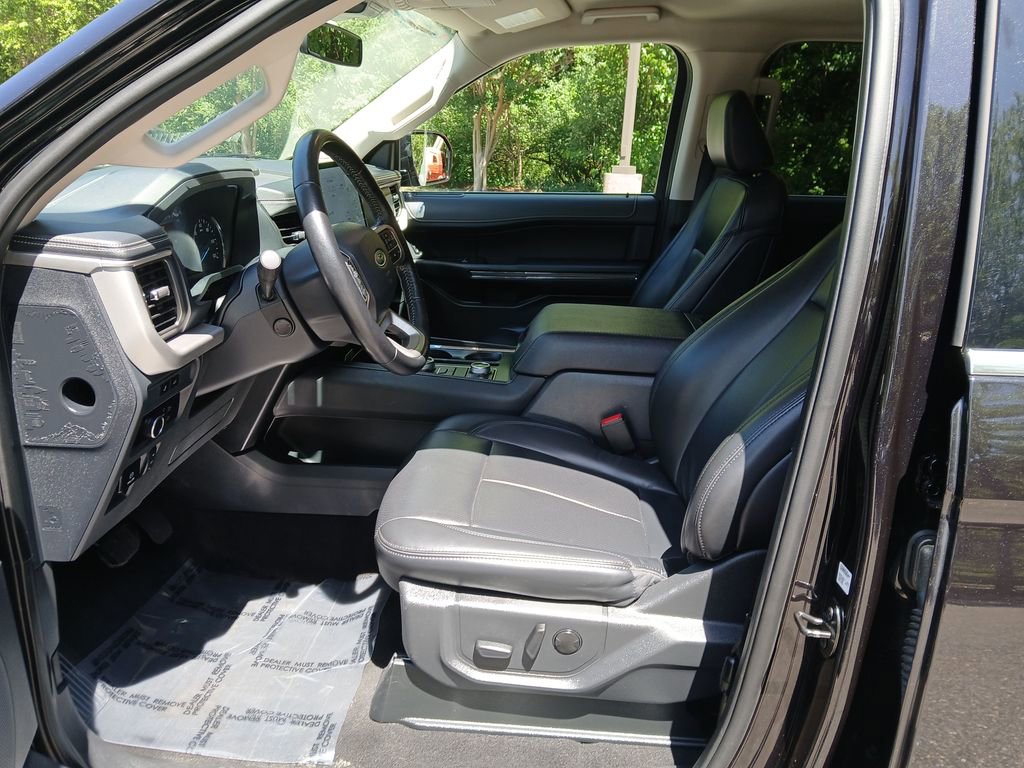 Used 2024 Ford Expedition Max XLT AWD/4WD image 10