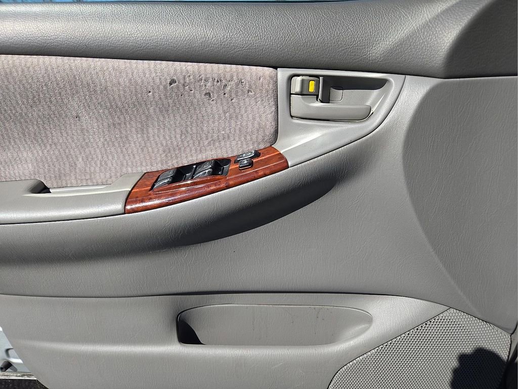 Used 2007 Toyota Corolla LE image 18