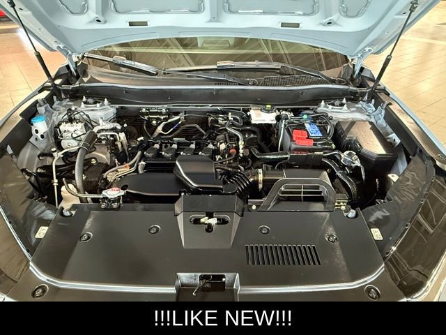 Used 2025 Honda CR-V LX image 14