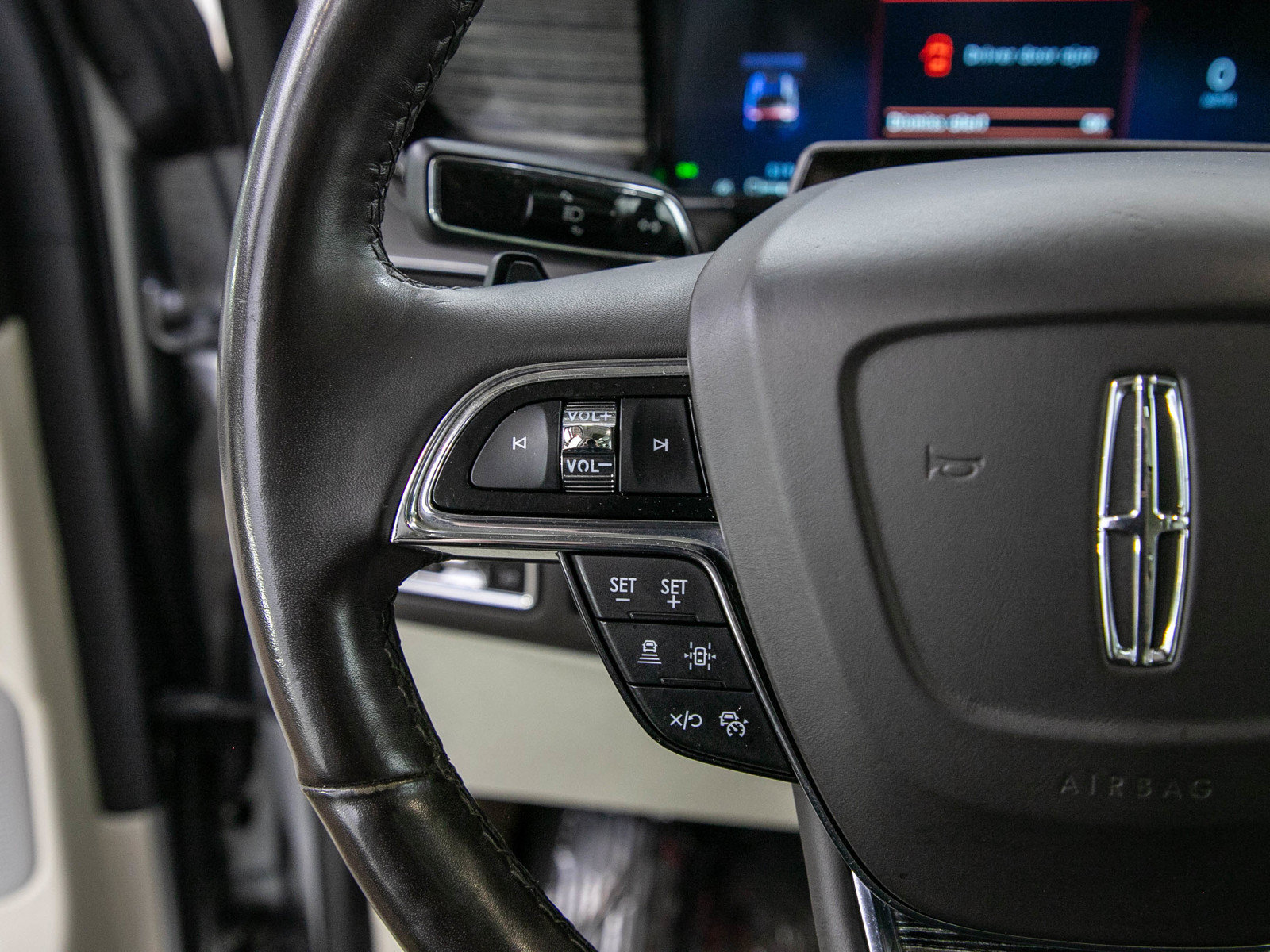 Used 2022 Lincoln Navigator L Black Label AWD/4WD image 29