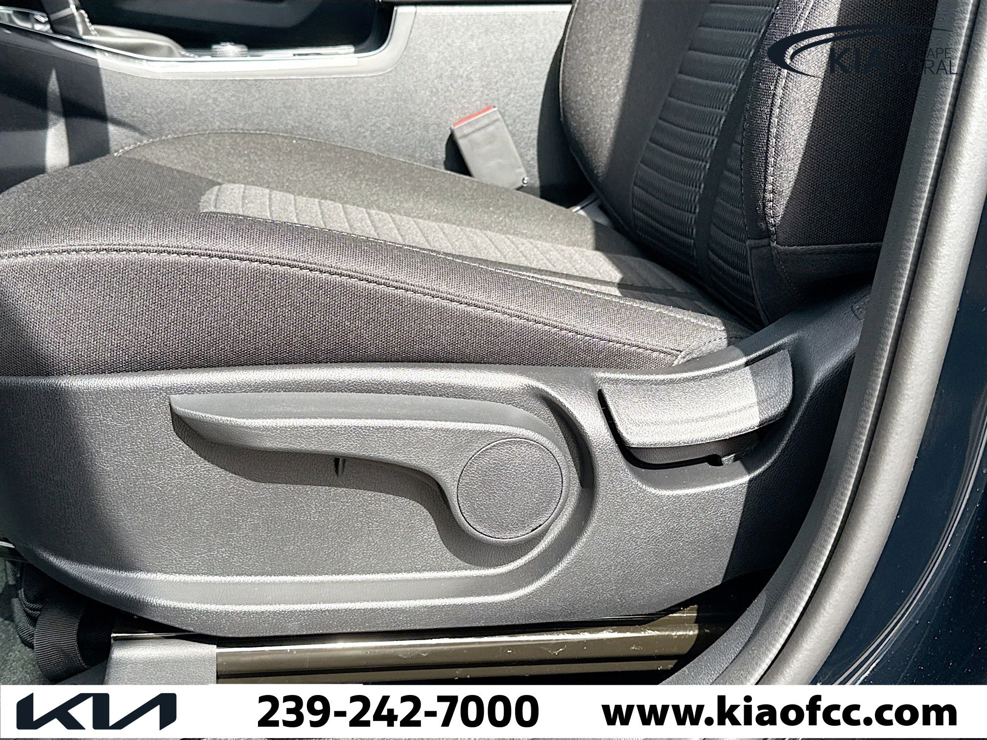 New 2026 Kia Sorento LX image 23