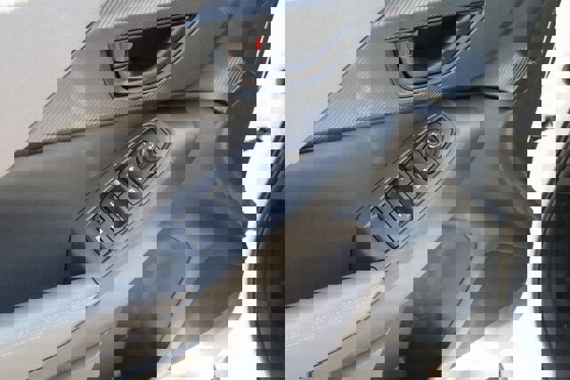 Certified 2025 Subaru Crosstrek 2.0i Premium image 15