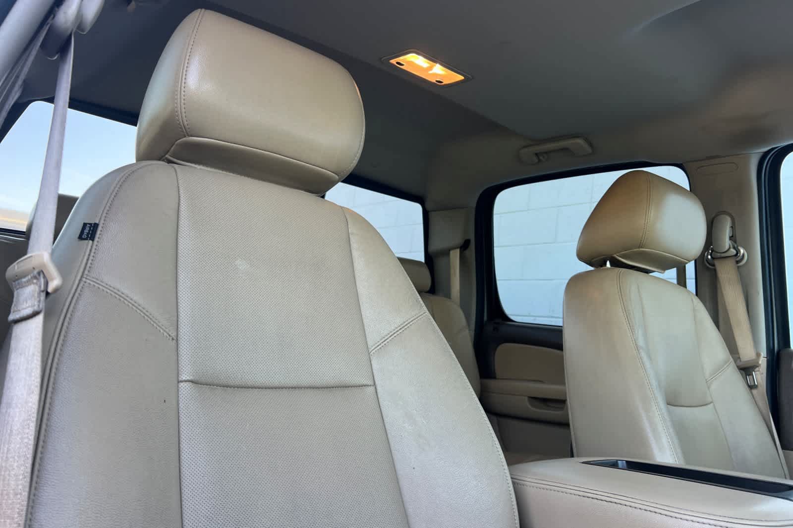 Used 2014 GMC Sierra 2500 SLT w/ SLT Convenience Package AWD/4WD image 17