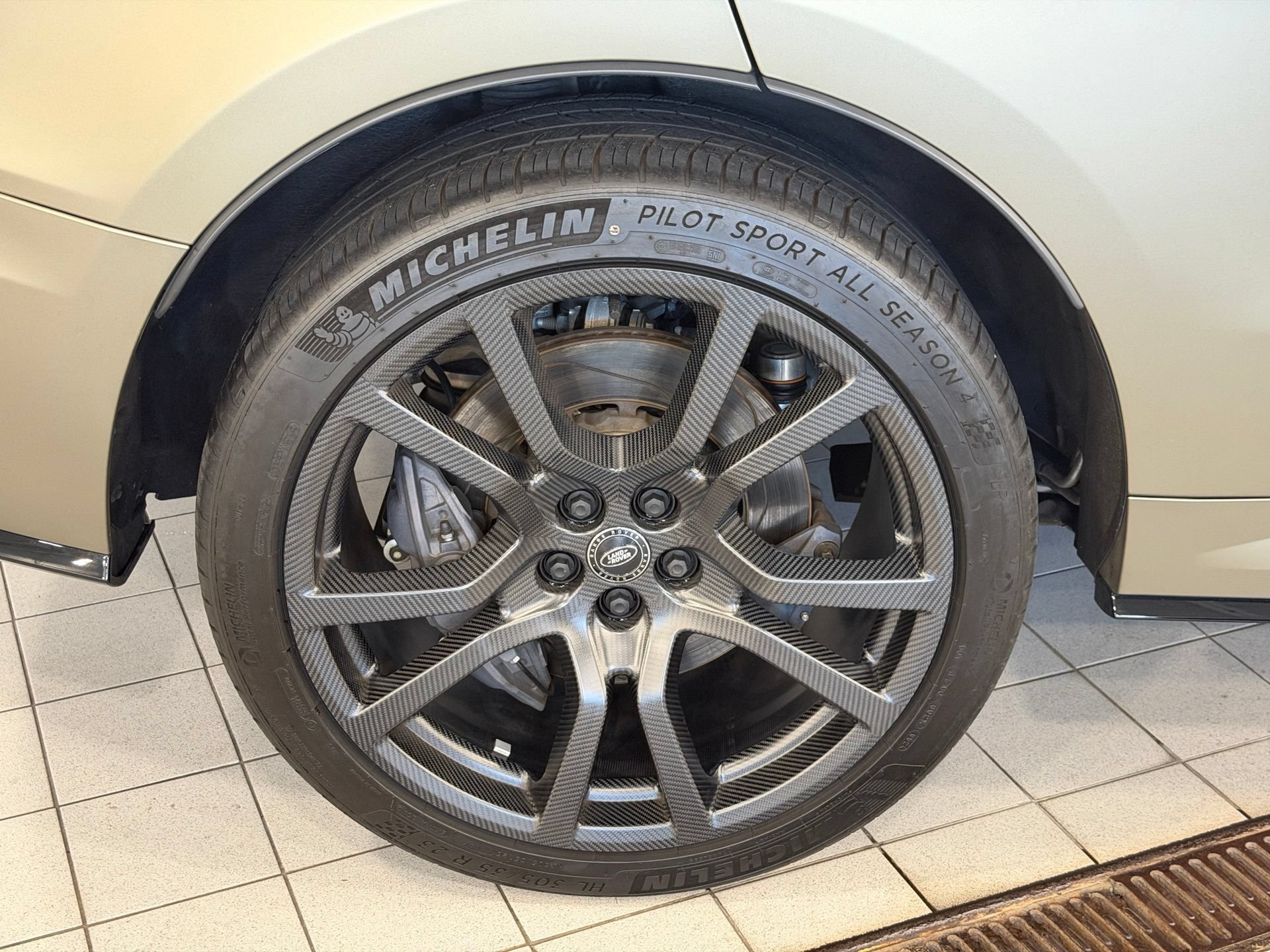 Certified 2024 Land Rover Range Rover Sport SV Edition One Carbon Bronze AWD/4WD image 14