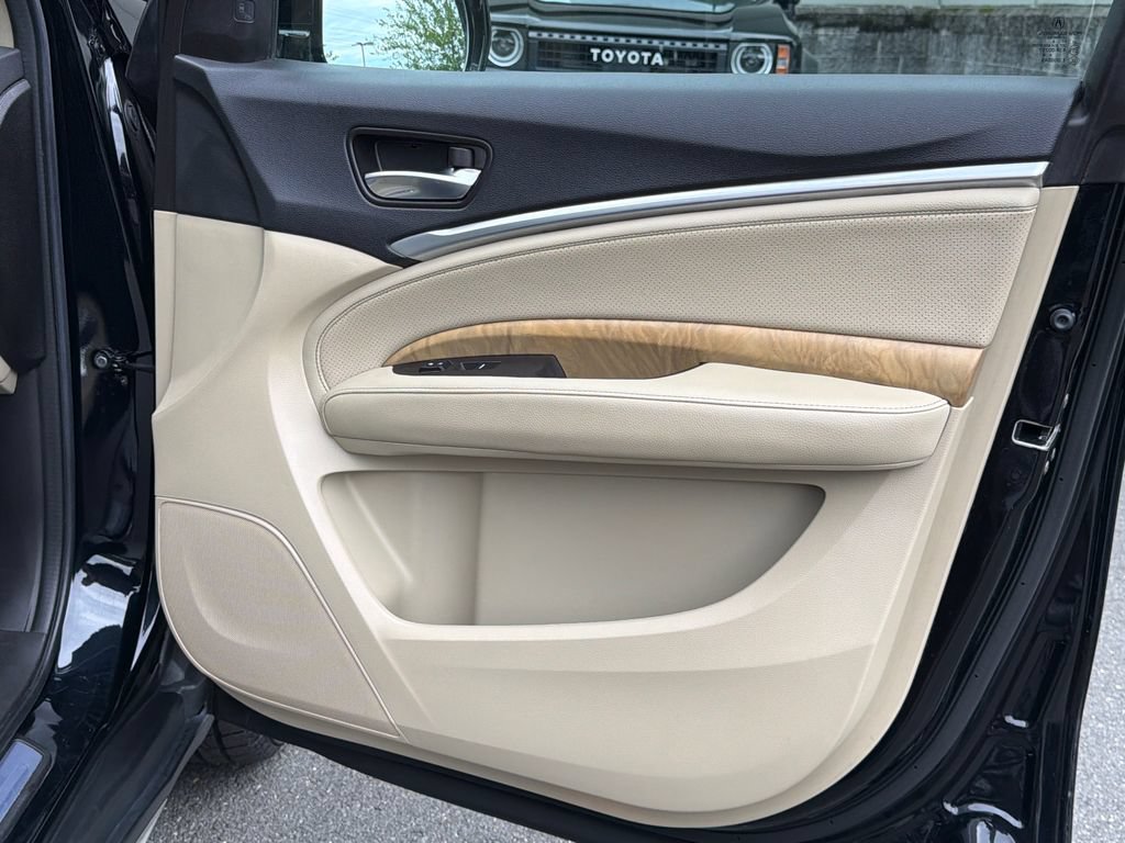 Used 2019 Acura MDX SH-AWD w/ Technology Package image 16