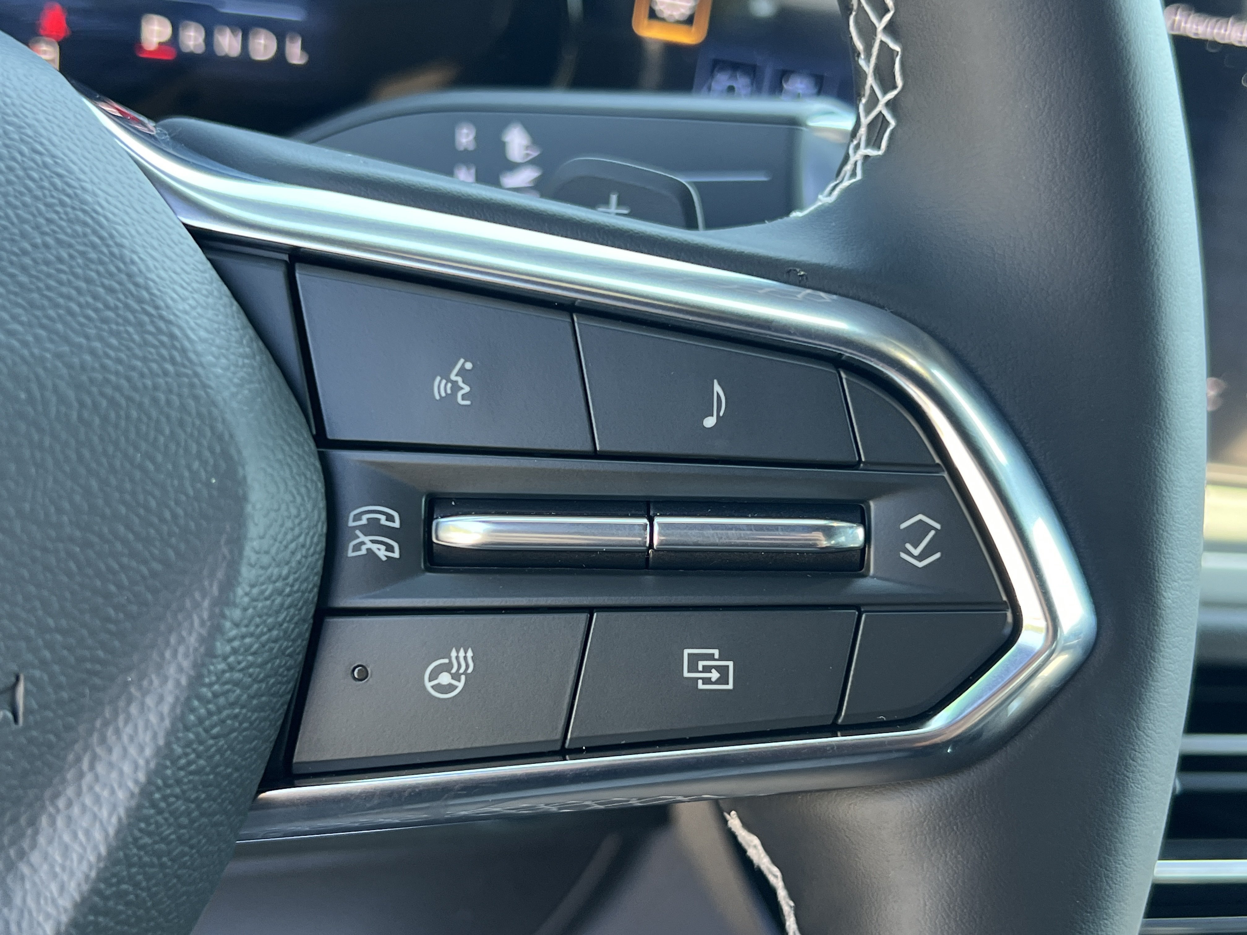 New 2026 Chevrolet Traverse LT w/ Sun and Wheel Package FWD image 21