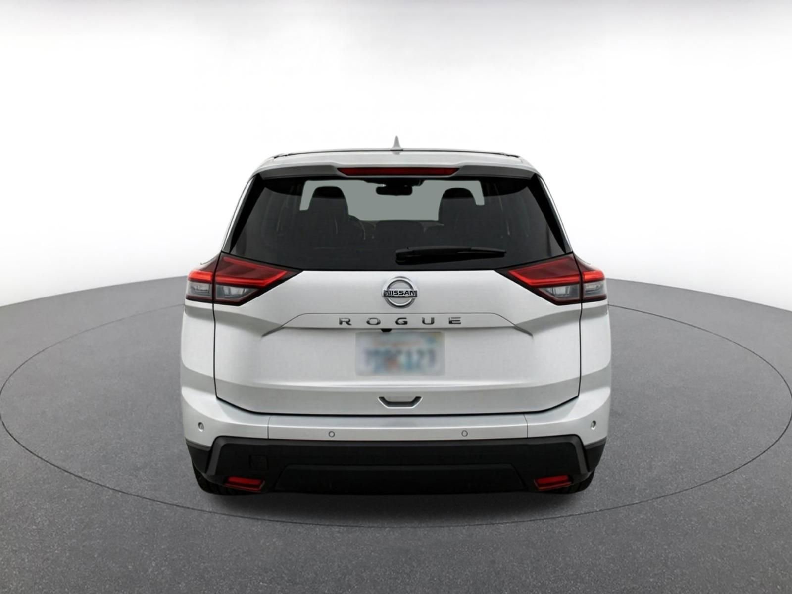 Used 2025 Nissan Rogue SV FWD image 7