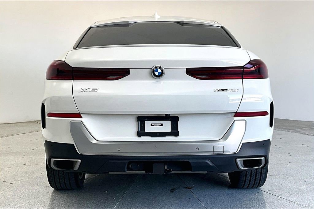 Used 2023 BMW X6 xDrive40i w/ Premium Package image 6