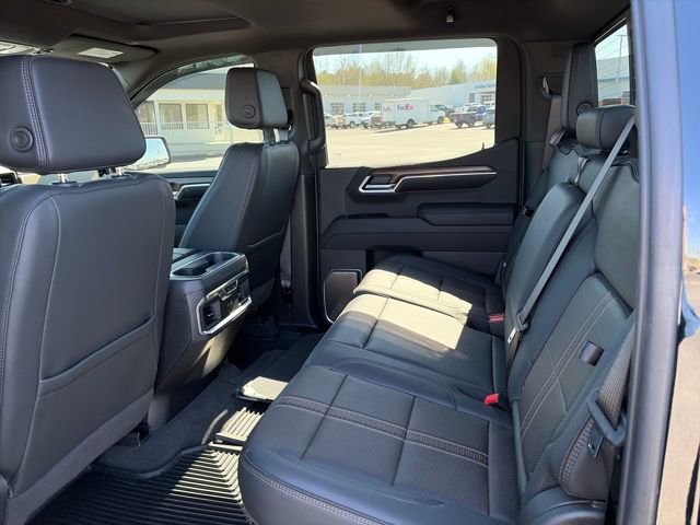 Used 2024 Chevrolet Silverado 1500 High Country w/ Midnight Edition image 17