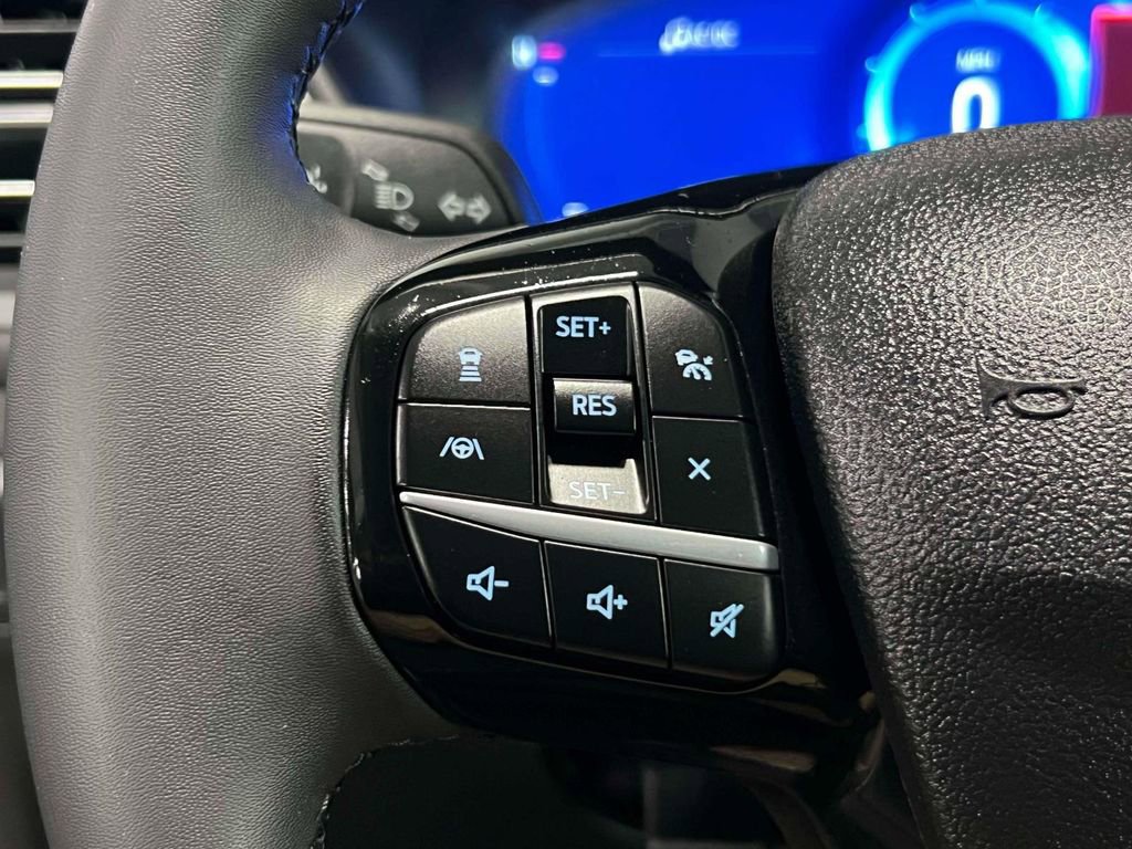 Used 2022 Ford Escape SEL w/ Technology Package image 24