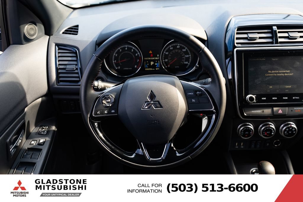 Used 2025 Mitsubishi Outlander Sport AWD image 12