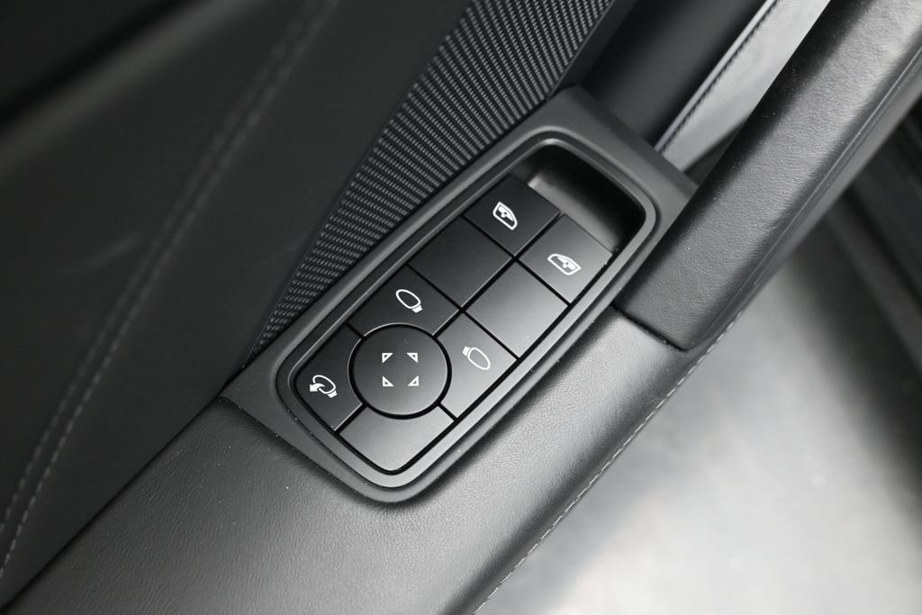 Certified 2022 Porsche 911 Turbo S AWD/4WD image 9