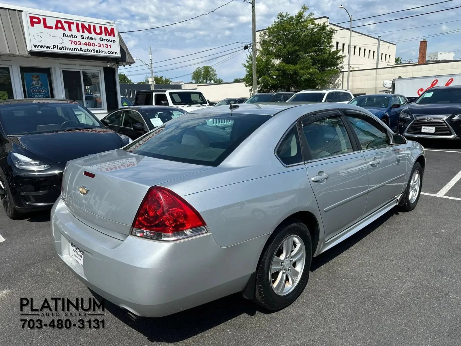 Used 2012 Chevrolet Impala LT FWD image 5