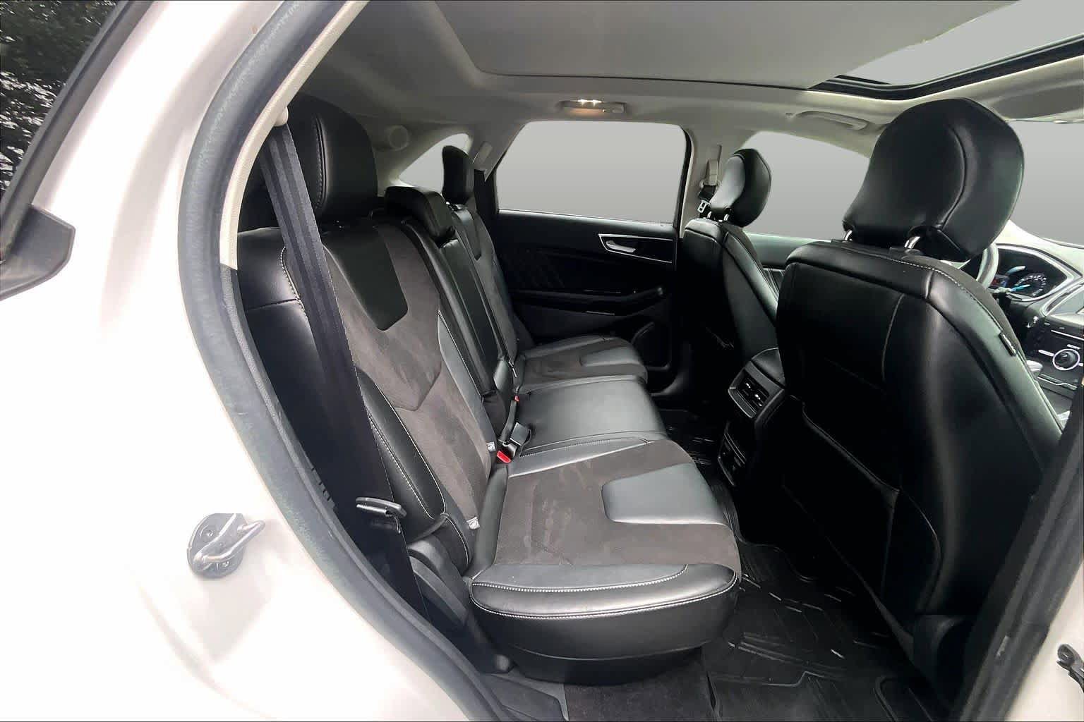 Used 2016 Ford Edge Sport w/ Equipment Group 401A AWD/4WD image 20