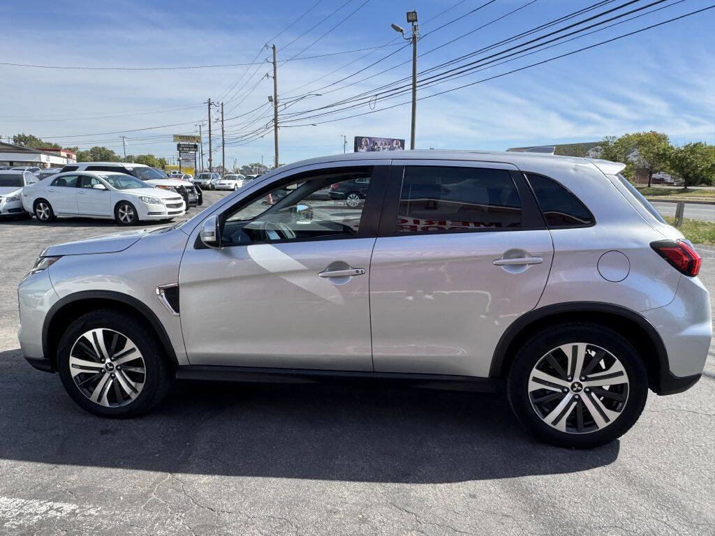 Used 2022 Mitsubishi Outlander Sport ES image 3