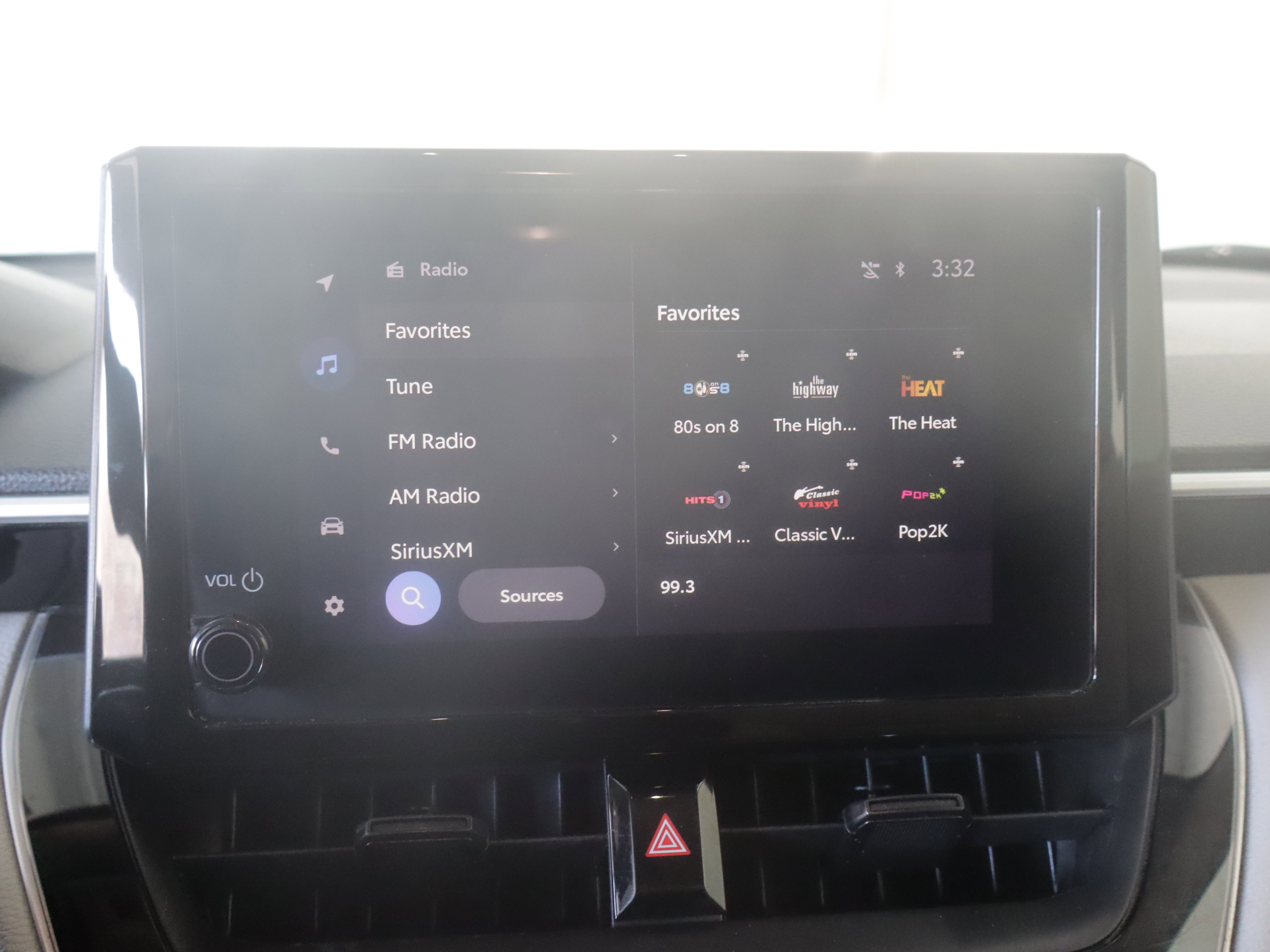 Used 2024 Toyota Corolla Cross L image 13