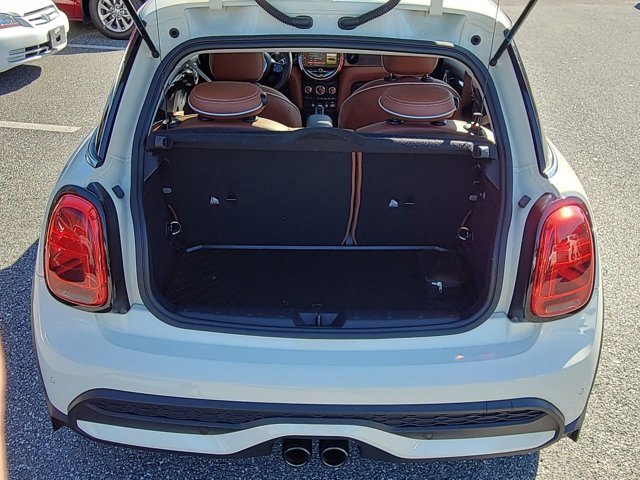 Used 2022 MINI Cooper S image 19