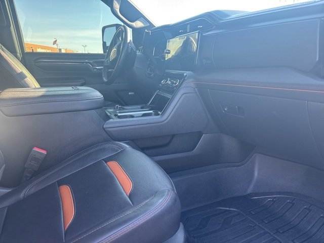 Used 2024 GMC Sierra 2500 AT4 w/ AT4 Premium Plus Package image 7