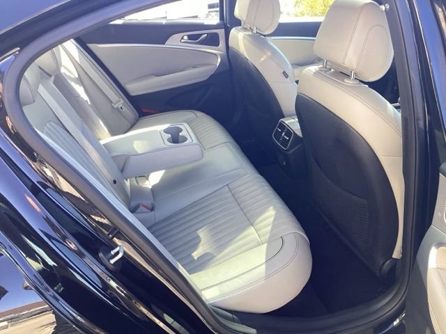 Used 2023 Genesis G70 2.0T w/ Sport Prestige Package image 27