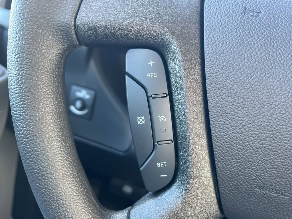 New 2025 Chevrolet Express 3500 w/ Driver Convenience Package image 18