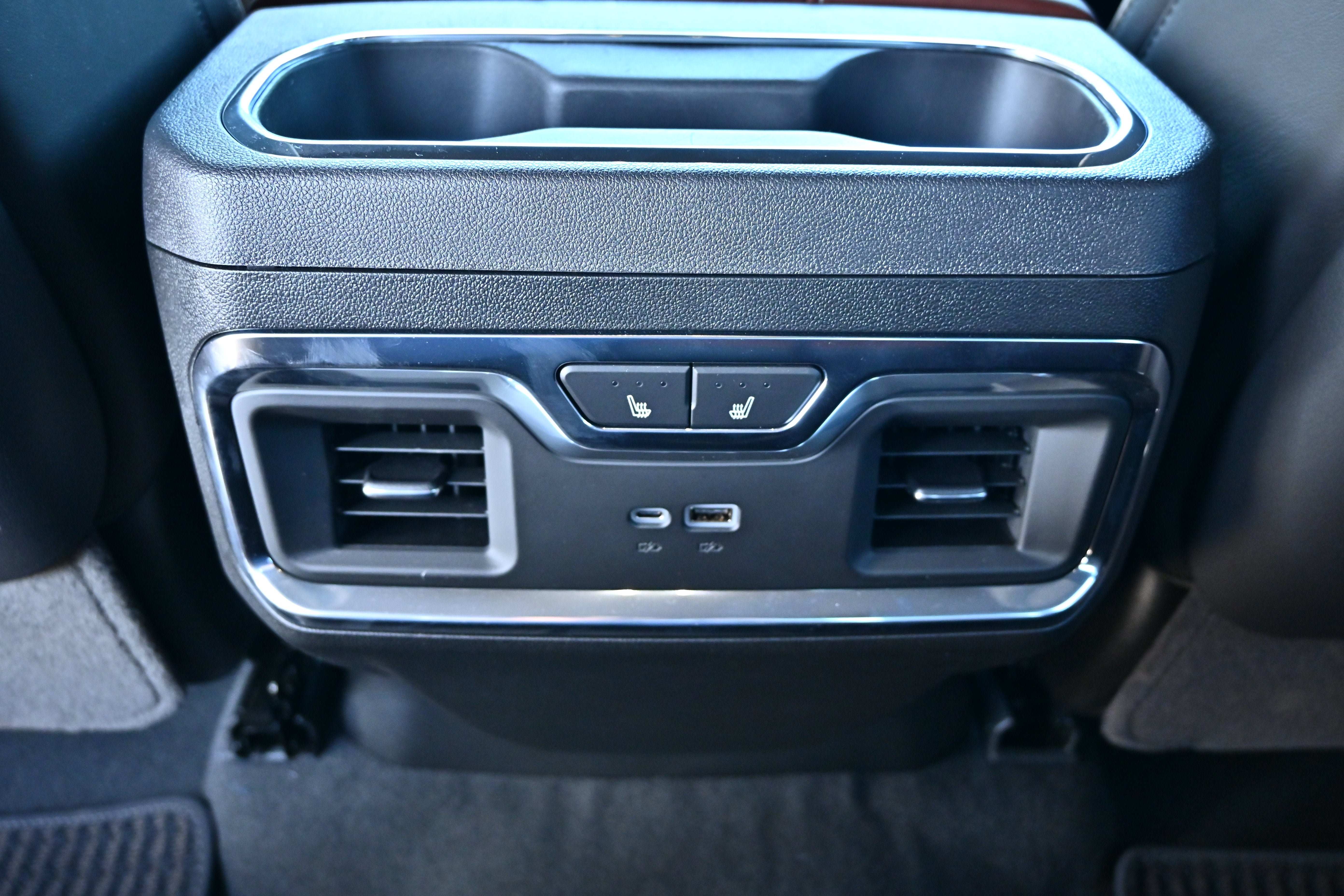 Used 2026 GMC Sierra 1500 Denali Ultimate AWD/4WD image 19