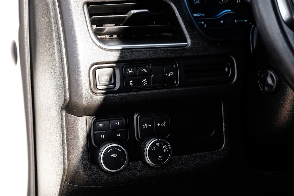 Used 2022 Chevrolet Suburban Premier image 26