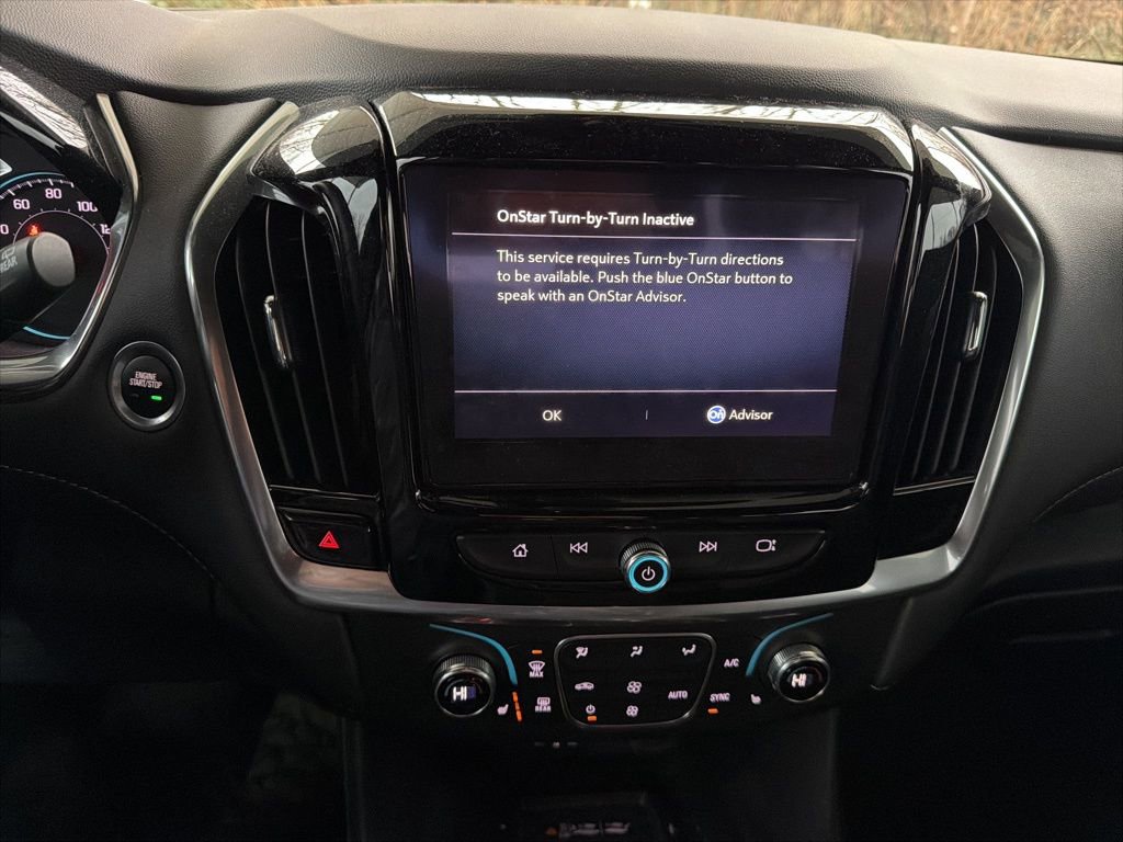 Used 2023 Chevrolet Traverse LT image 12