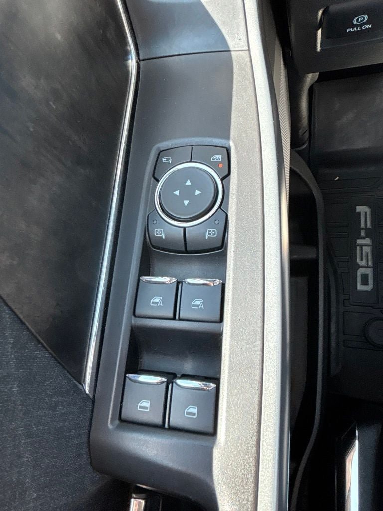 Used 2022 Ford F150 Lariat w/ FX4 Off-Road Package AWD/4WD image 13