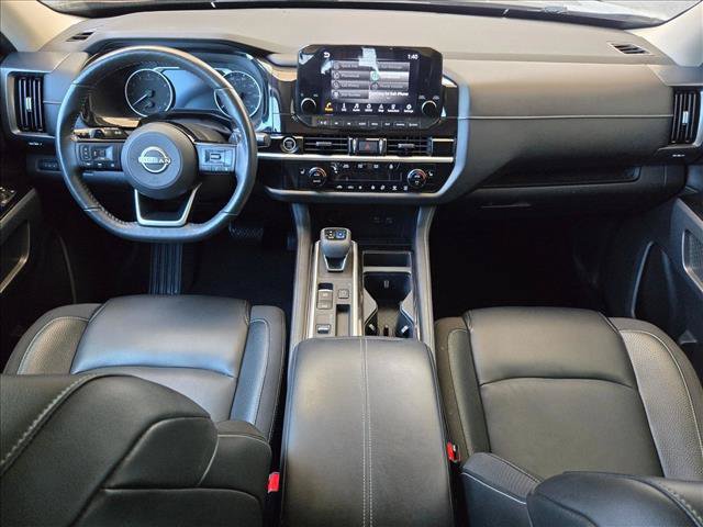 Used 2022 Nissan Pathfinder SL w/ Lighting Package (N92) FWD image 20
