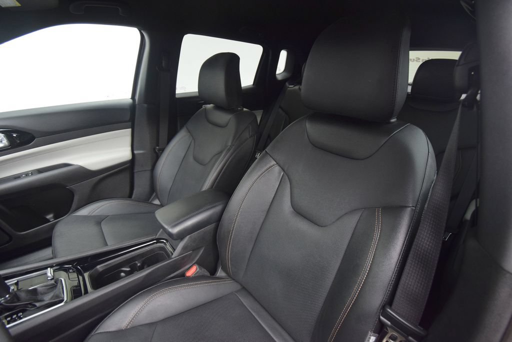Used 2023 Jeep Compass Limited AWD/4WD image 17
