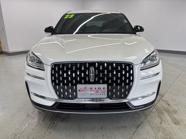 Used 2023 Lincoln Corsair Reserve w/ Rear Removable Package Tray image 3