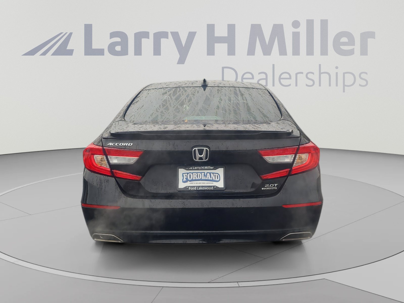 Used 2019 Honda Accord Touring image 4