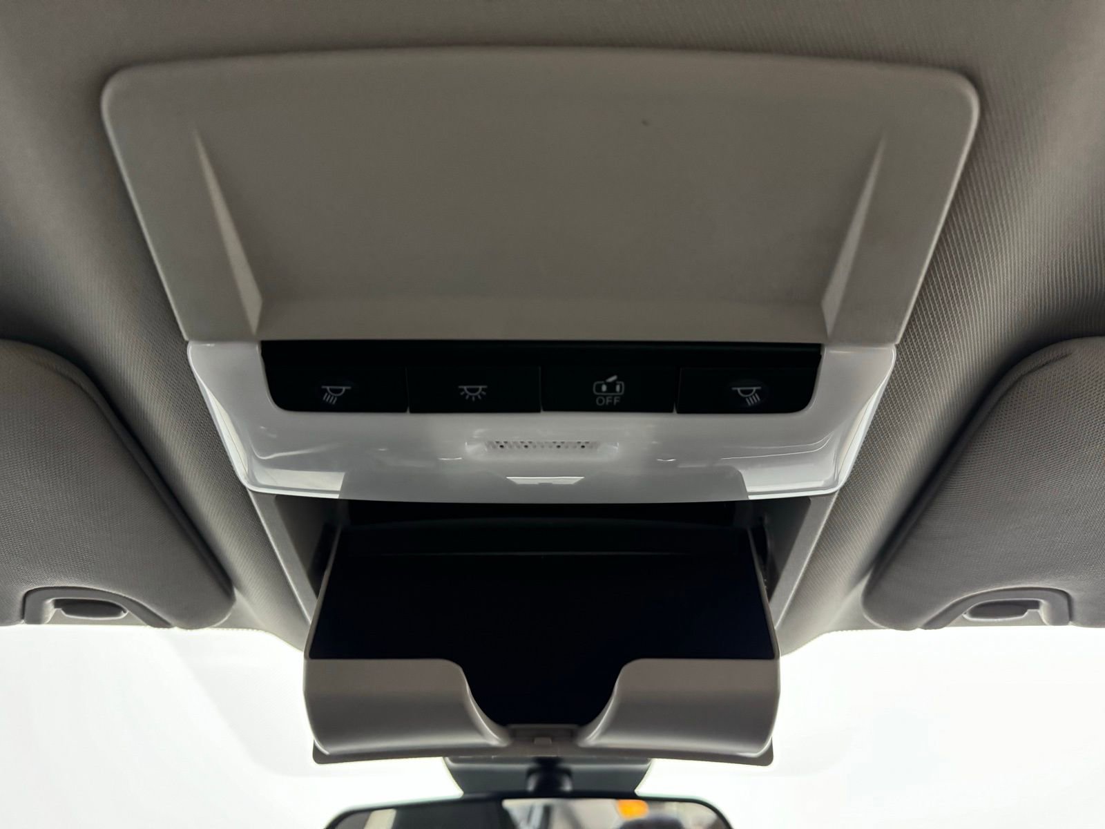 Used 2024 Nissan Altima 2.5 SV image 23