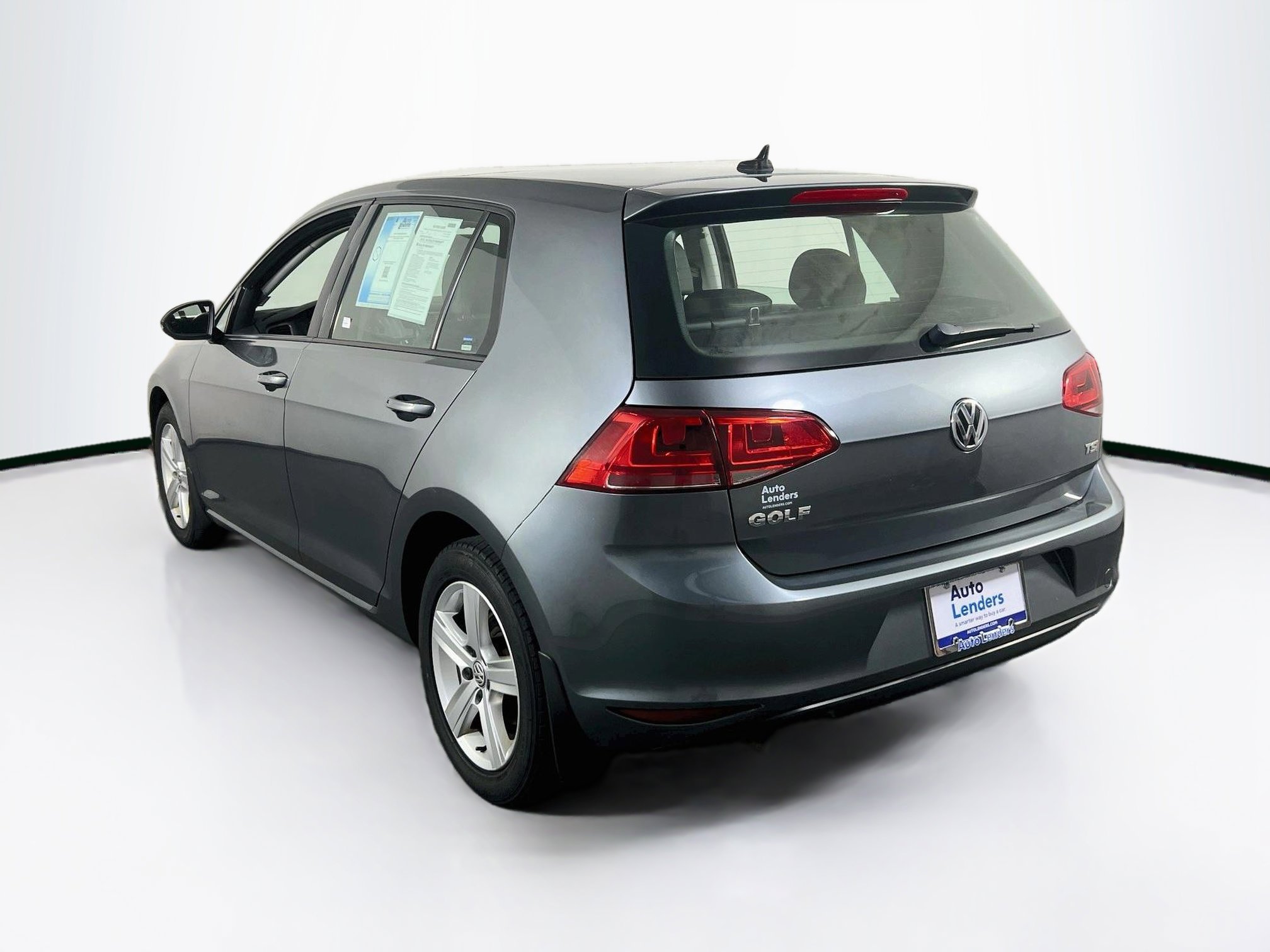 Used 2017 Volkswagen Golf Wolfsburg Edition FWD image 7